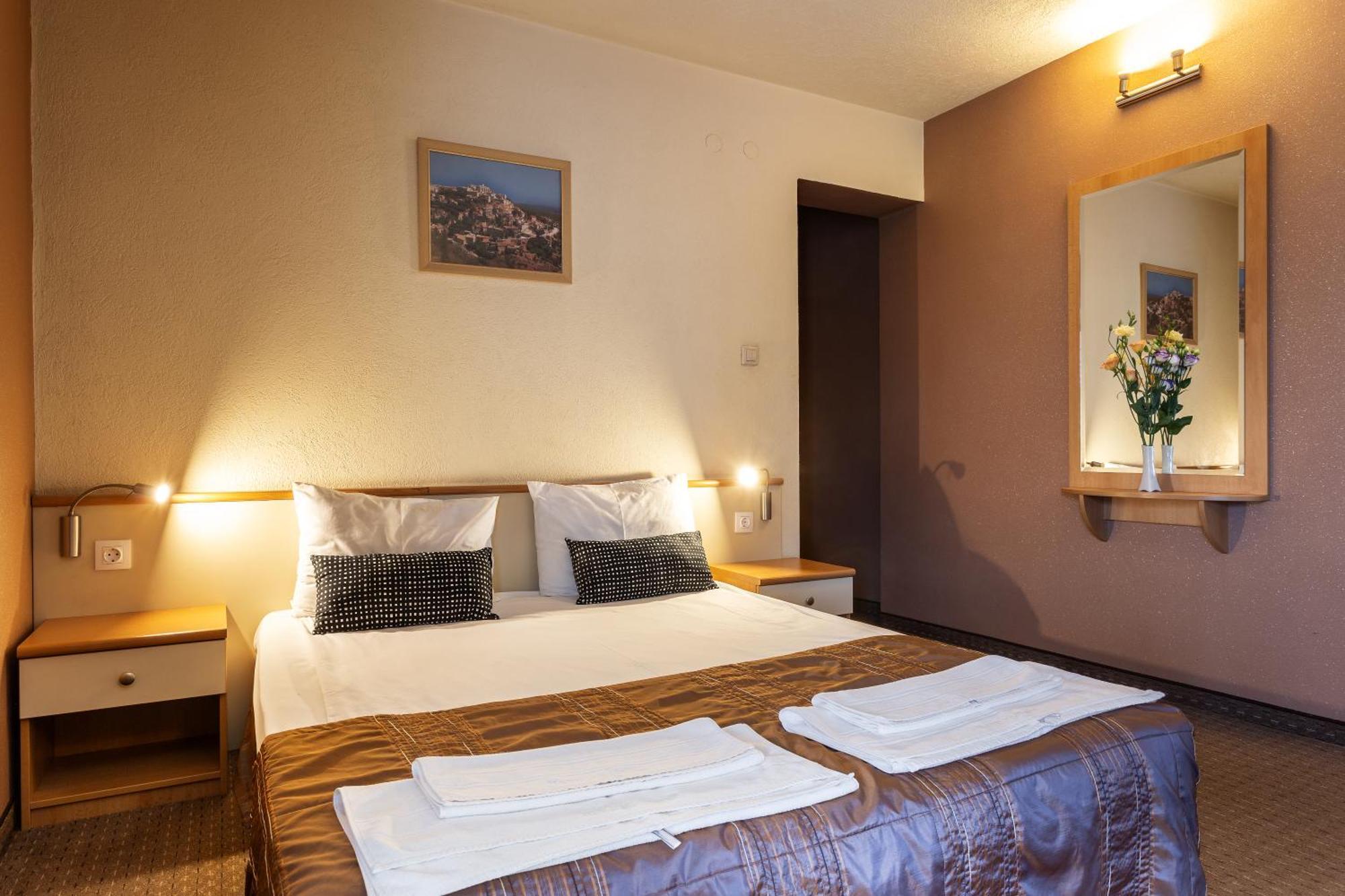 Hotel Brod - Free Parking Sofia Esterno foto