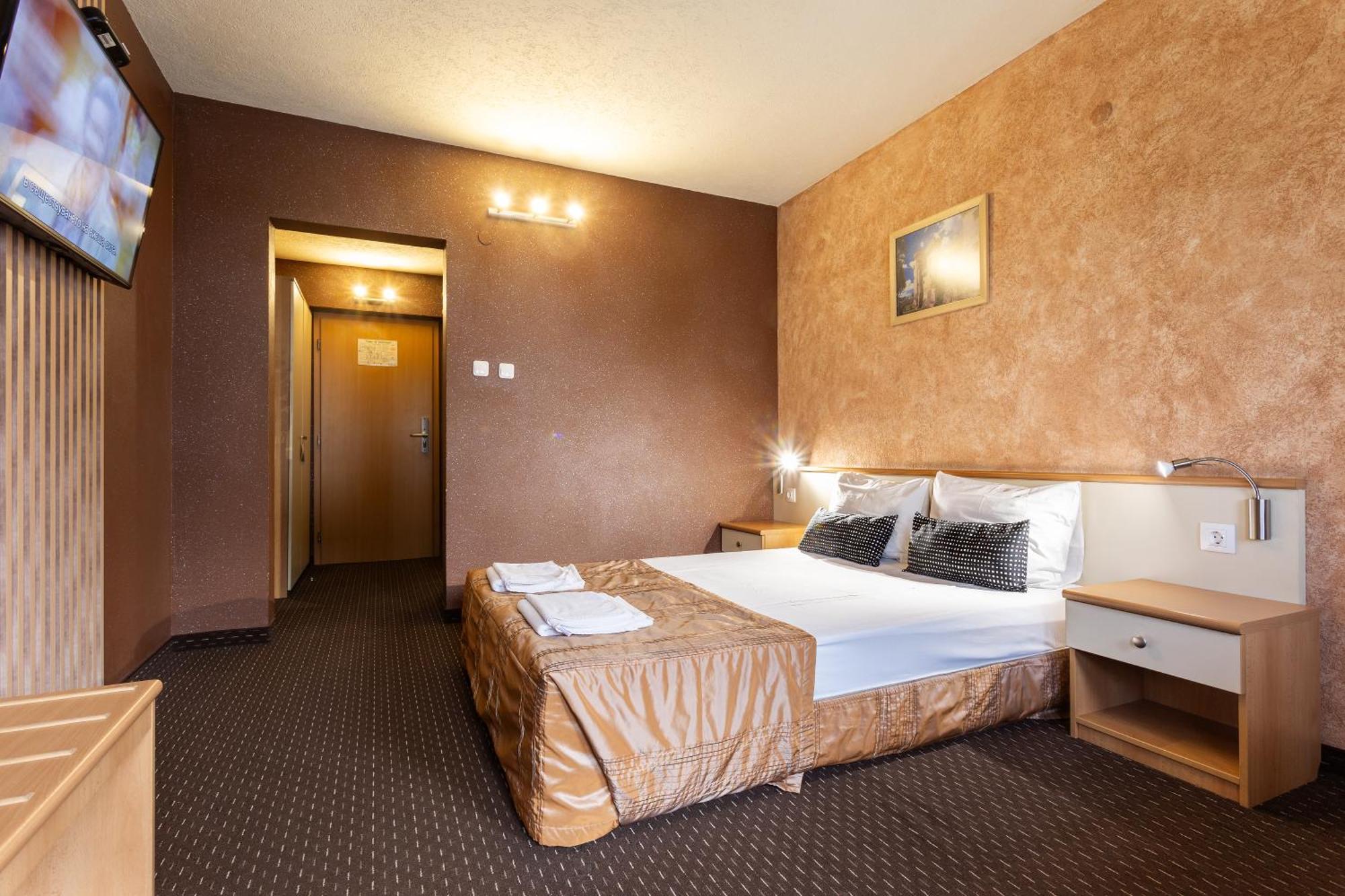 Hotel Brod - Free Parking Sofia Esterno foto