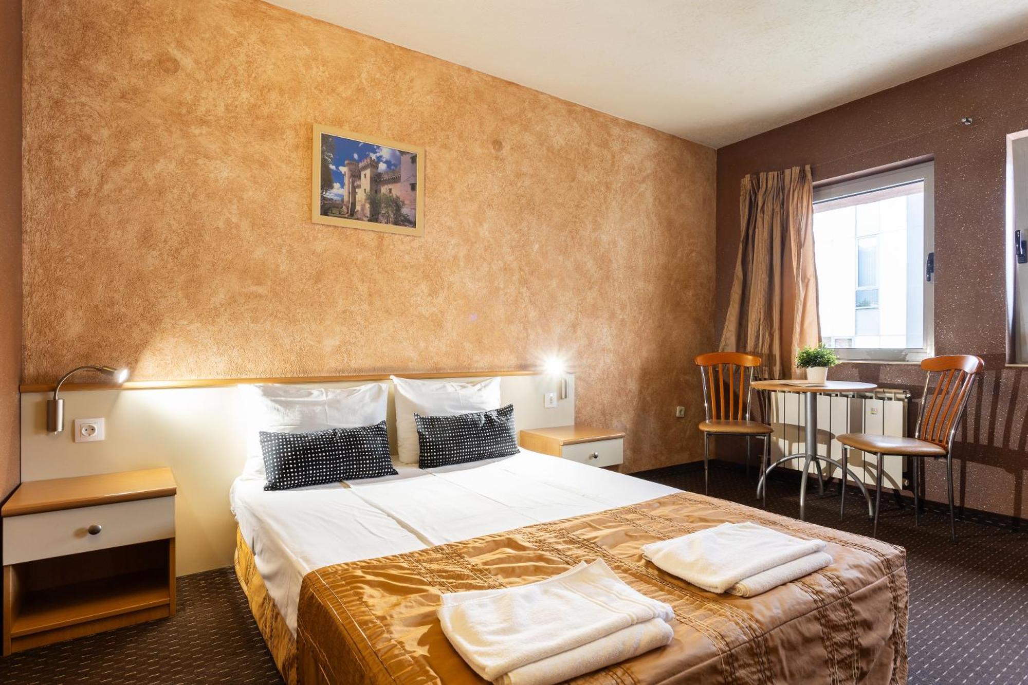 Hotel Brod - Free Parking Sofia Esterno foto